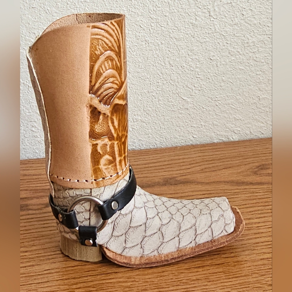 Made In Mexico Cowboy Boot Leather Shot Glass Holder Handcrafted Western Roster